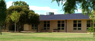 Gladstone High Schoollogo圖片