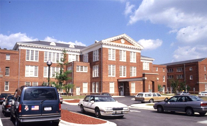 James Nash State High Schoollogo圖片