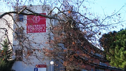 圖盧茲第一大學logo圖片